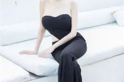 315 最讽刺名场面：被曝光鸡爪股东正看晚会一句回应炸翻全网！